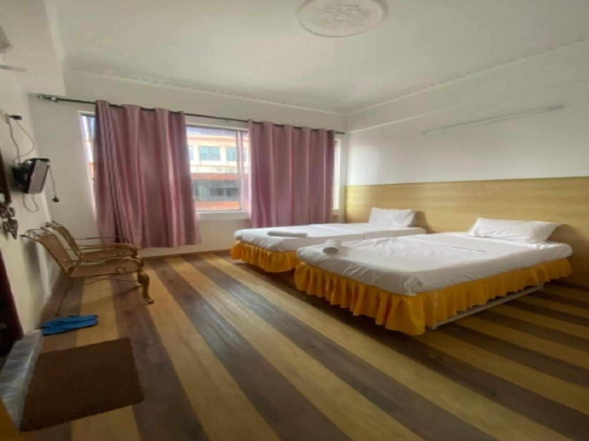 Oyo 90979 Sianglory Inn Кота Кинабалу Екстериор снимка