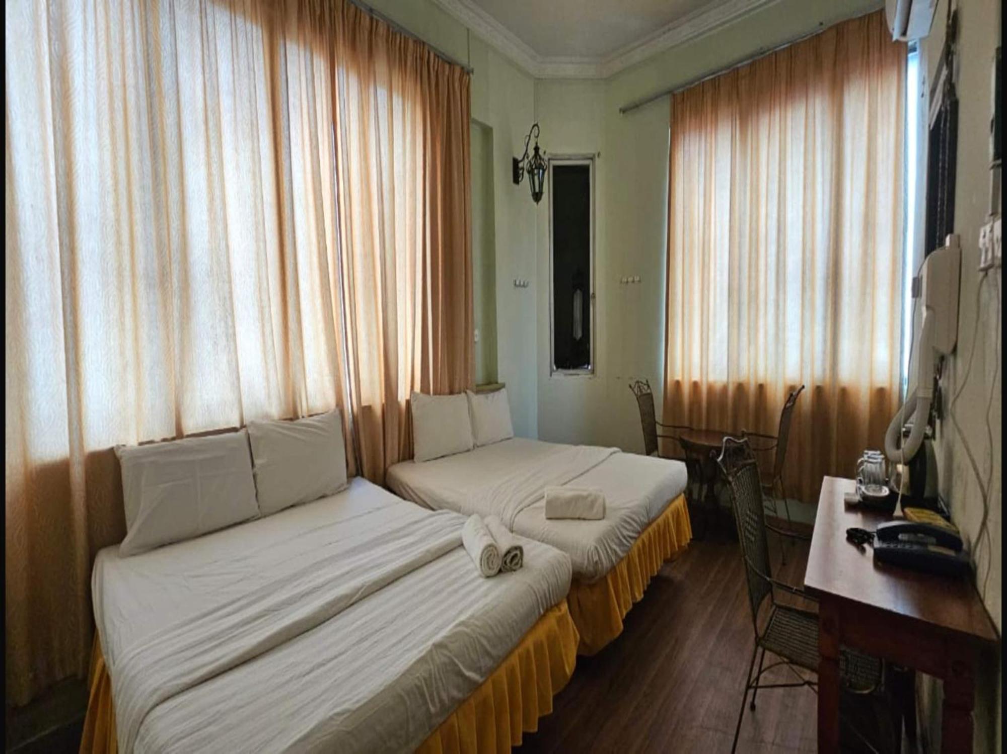 Oyo 90979 Sianglory Inn Кота Кинабалу Екстериор снимка