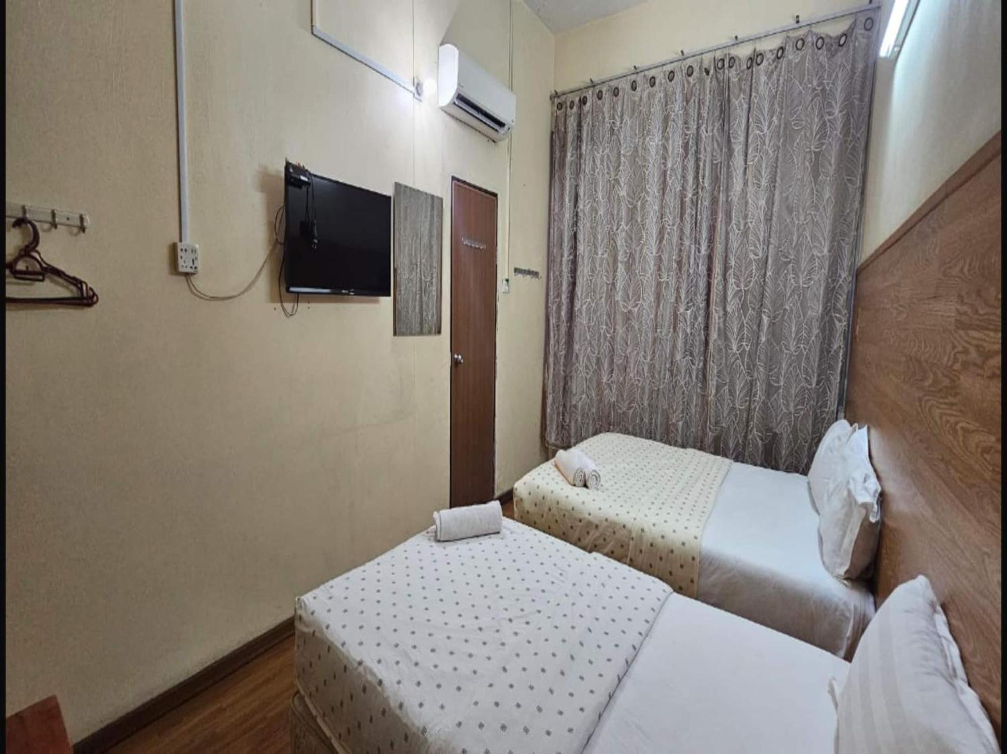 Oyo 90979 Sianglory Inn Кота Кинабалу Екстериор снимка